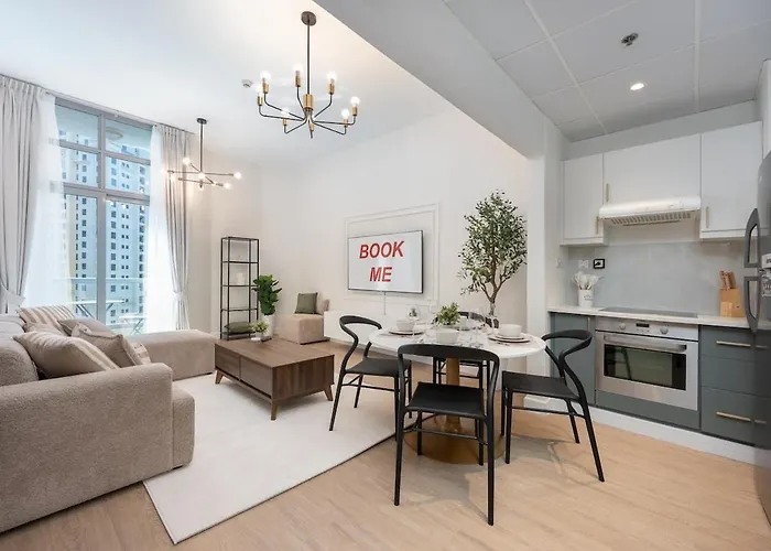 Premium 1-Bedroom Apartment In Dubai Marina