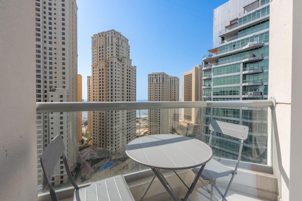 Premium 1-bedroom In Marina *